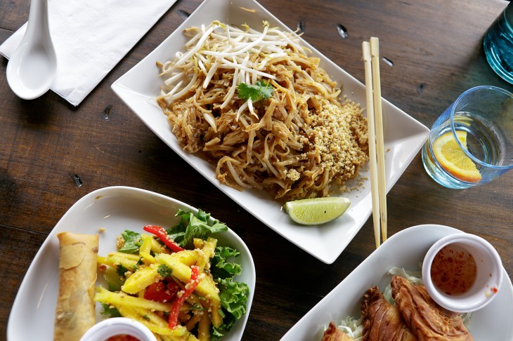 KubKhao_PadThai.jpg